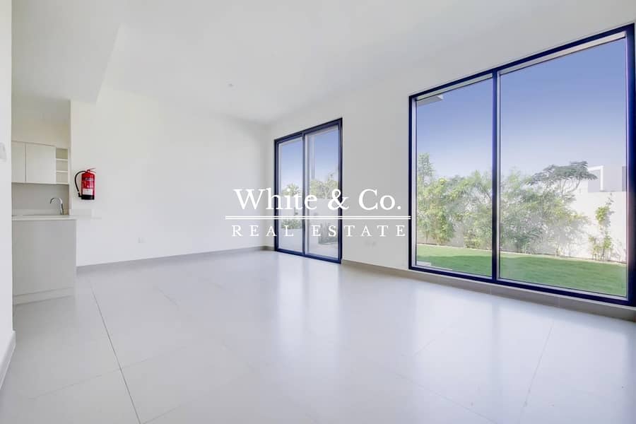 位于迪拜山庄,枫叶社区,枫叶1号公寓 4 卧室的联排别墅 350000 AED - 12018445 位于迪拜山庄,枫叶社区,枫叶1号公寓 4 卧室的联排别墅 350000 AED - 12018445