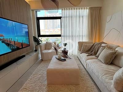 1 Bedroom Flat for Rent in Jumeirah Village Circle (JVC), Dubai - Boutique Home | Pool View | No Agency Fee