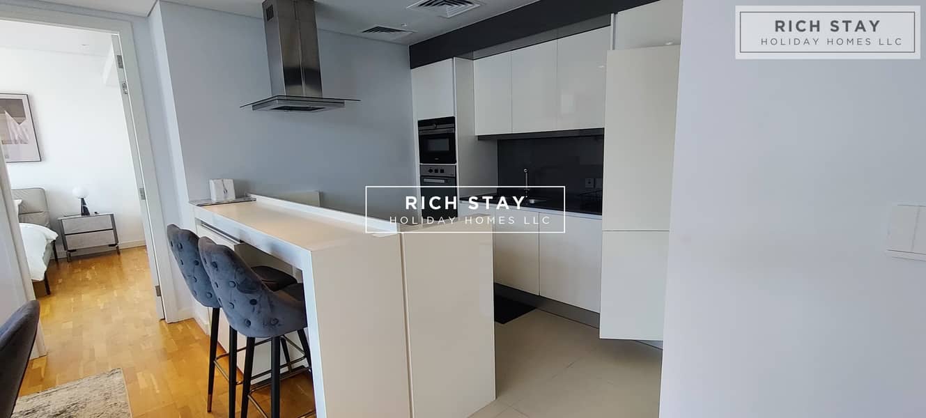 11 KITCHEN. jpg