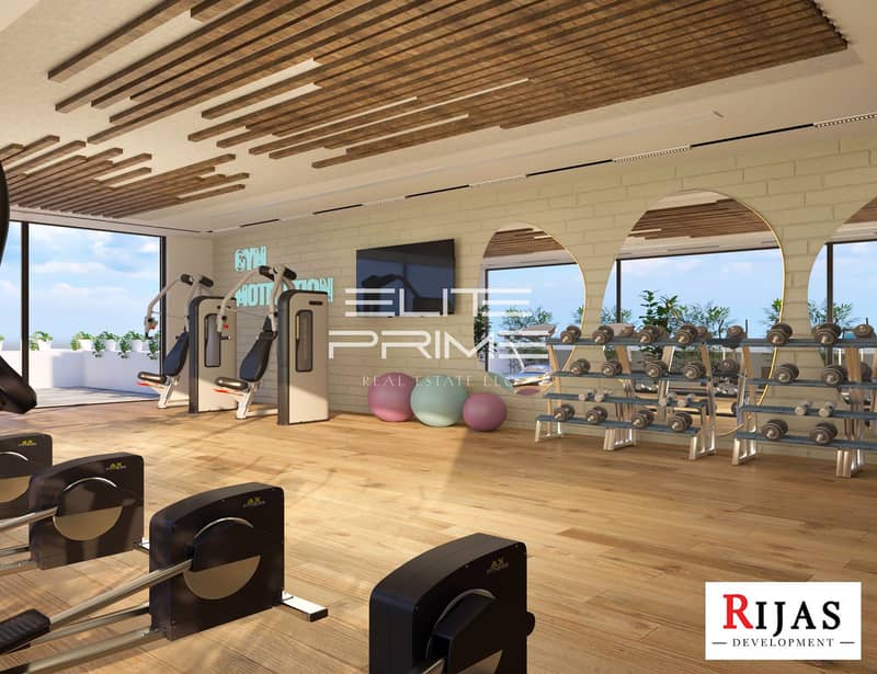 12 gym33. jpg