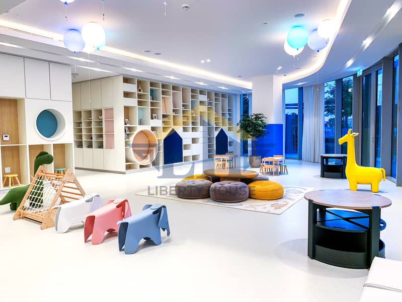 21 Grande 2305 kid playground. JPG