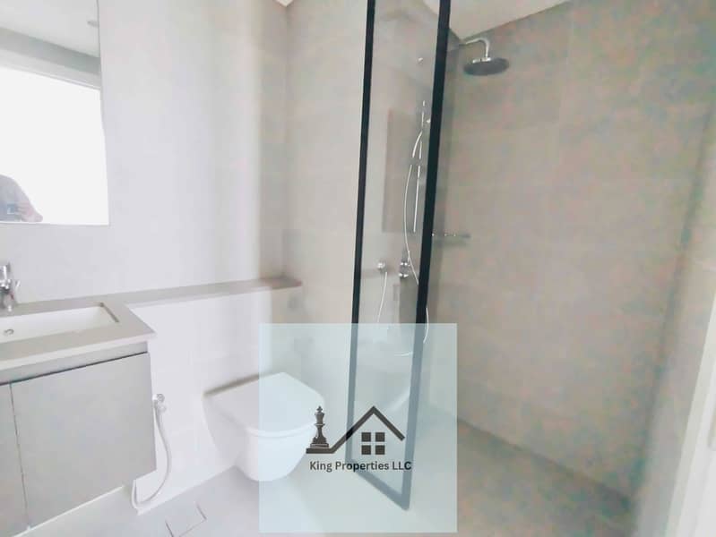 15 79907d18-7206-46db-9399-1de9a9bd4eb2. jpg