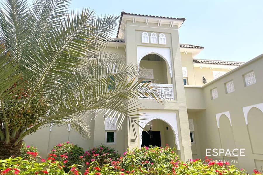 位于阿尔弗雷德街区,阔塔什别墅区 4 卧室的别墅 7200000 AED - 12019982 位于阿尔弗雷德街区,阔塔什别墅区 4 卧室的别墅 7200000 AED - 12019982