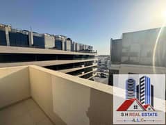 شقة في نسايم افنيو بلوك C،نسايم افنيو،مردف هيلز،مردف 3 غرف 140000 درهم - 12019569