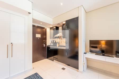 Studio for Rent in Business Bay, Dubai - Luxury Unit | Furnished | Bright | Available Now