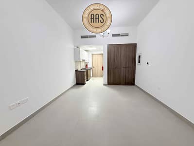 Studio for Rent in International City, Dubai - IMG_8279. jpg
