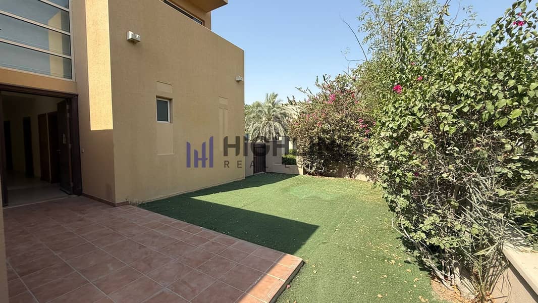 2 Arabian-Ranches-Villa-101-04. jpeg
