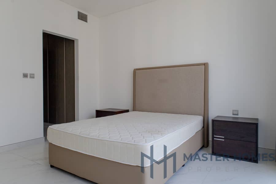 8 Residence 5-8. jpg