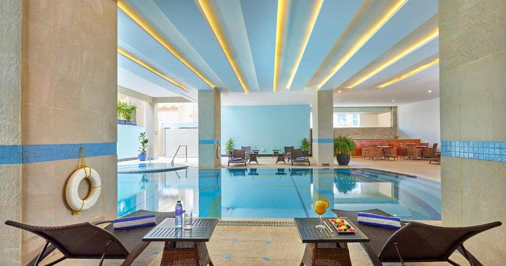 6 POOL. jpg