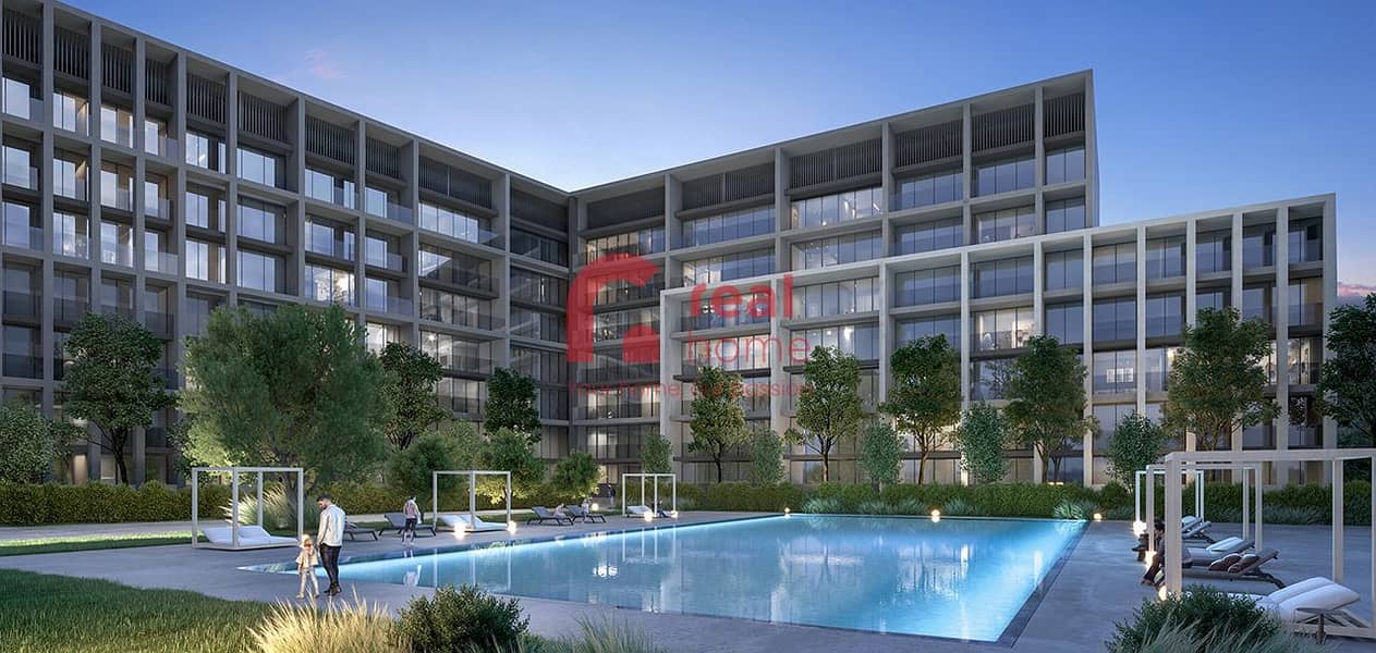 7 Pool-view-of-Safa-buildings-feature. jpg