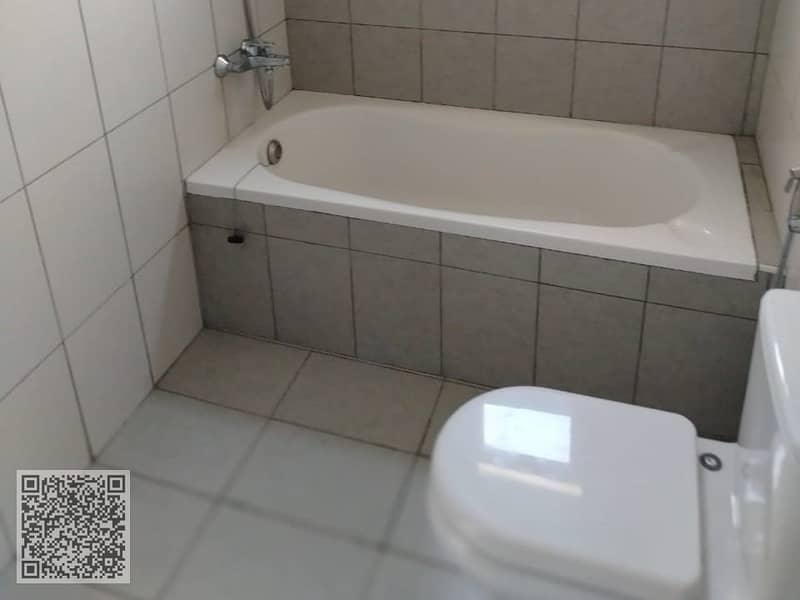 14 5dd67e0e-8df8-4257-b4d6-12c8f060f2af. jpg