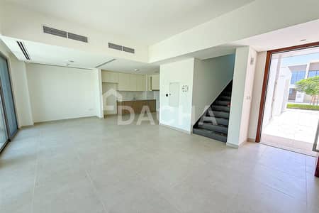 3 Bedroom Townhouse for Sale in The Valley by Emaar, Dubai - Brand New | Close to Amenities | Single Row