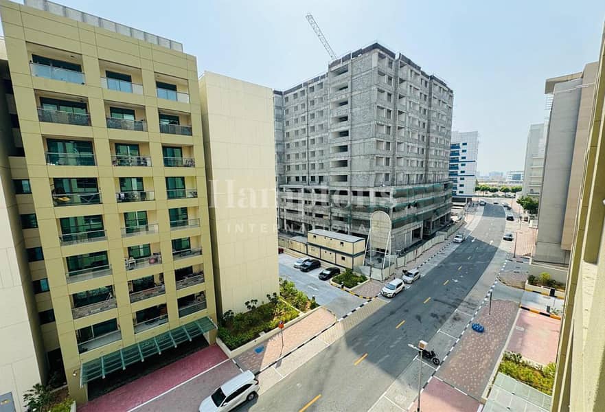 Vacant Soon | Well Maintained | Spacious Vacant Soon | Well Maintained | Spacious