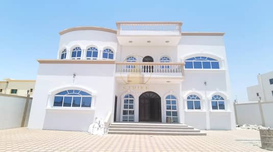6 Bedroom Villa for Sale in Shakhbout City (Khalifa City B), Abu Dhabi - Elegant Villa 6-BR 6 Bedroom Villa for Sale in Shakhbout City (Khalifa City B), Abu Dhabi - Elegant Villa 6-BR