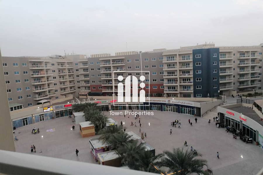 3 05. jpg