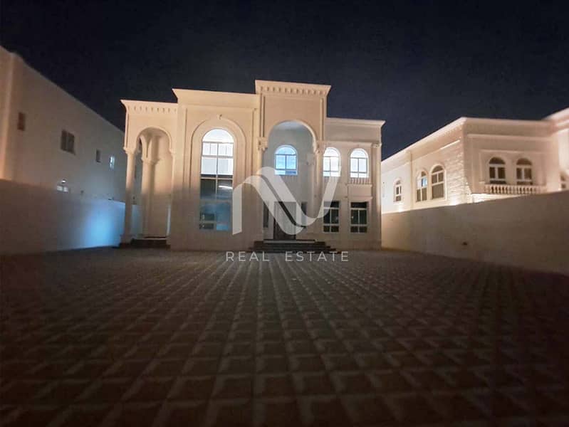4 Madinat Al Riyad - 178802587880_0026_Brightness_Contrast 24. jpg