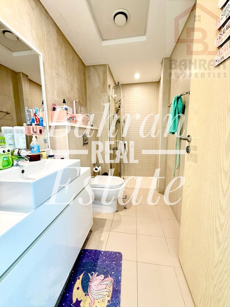 15 Washroom 2. jpg