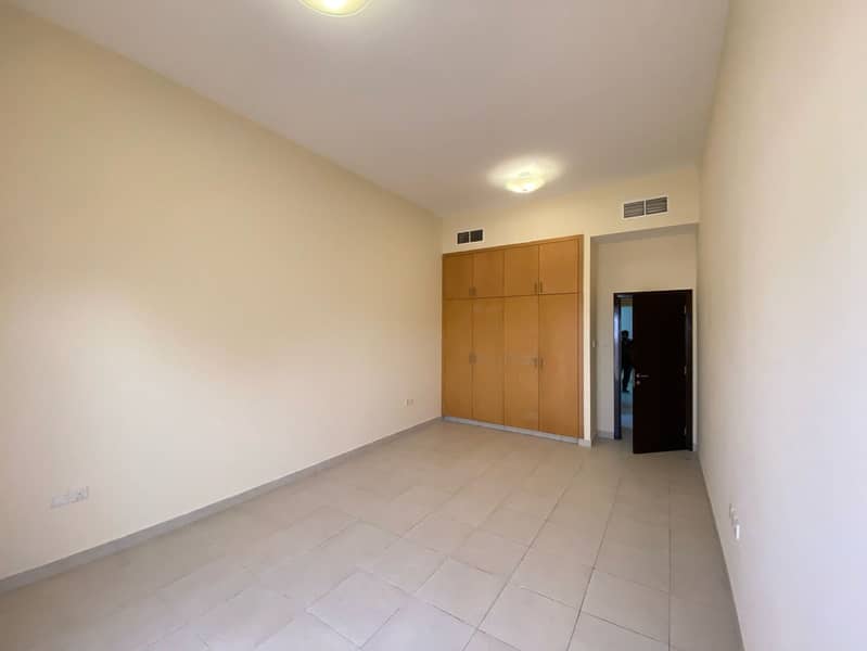 20 1000079443. jpg
