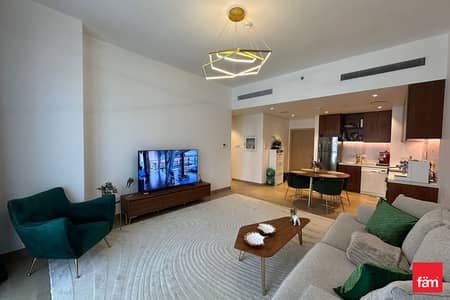 1 Bedroom Apartment for Sale in Jumeirah, Dubai - Motivated Seller|Partial Marina View|Skyline View