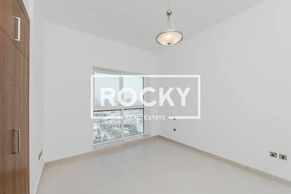 7 1. JVC_EmeraldTower_1401-2BR (11 of 26). jpg