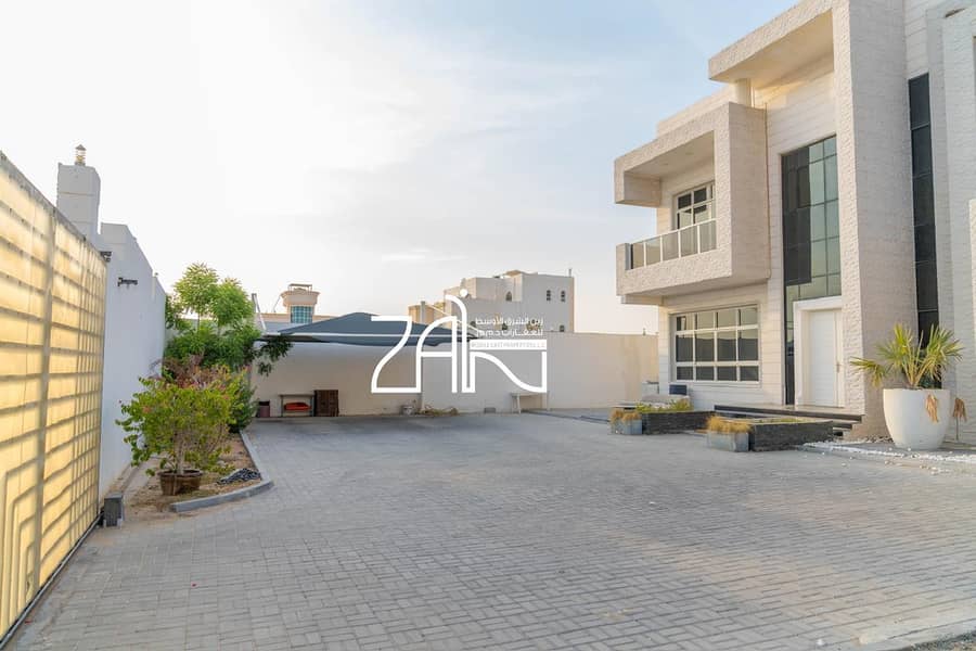 Вилла в Шахкбут Сити, 8 спален, 5600000 AED - 12024048 Вилла в Шахкбут Сити, 8 спален, 5600000 AED - 12024048