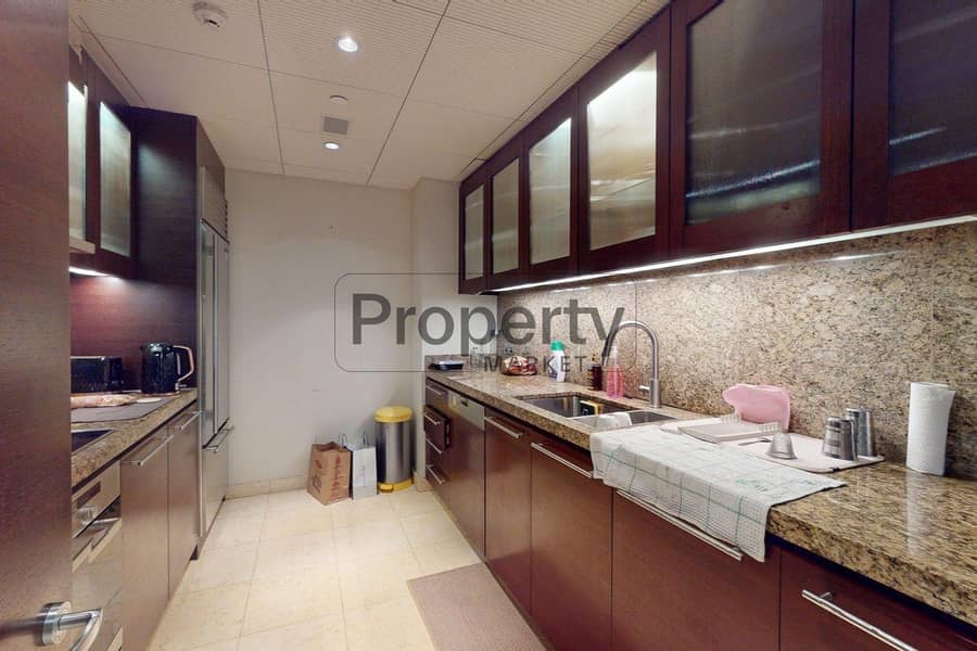 8 U-7636-Downtown-Burj-Khalifa-2BR-06242025_175508. jpg