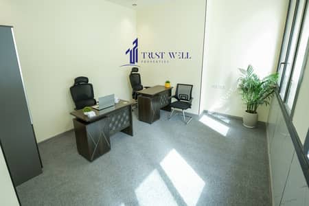 مکتب  للايجار في الدانة، أبوظبي - DSC02036. jpg