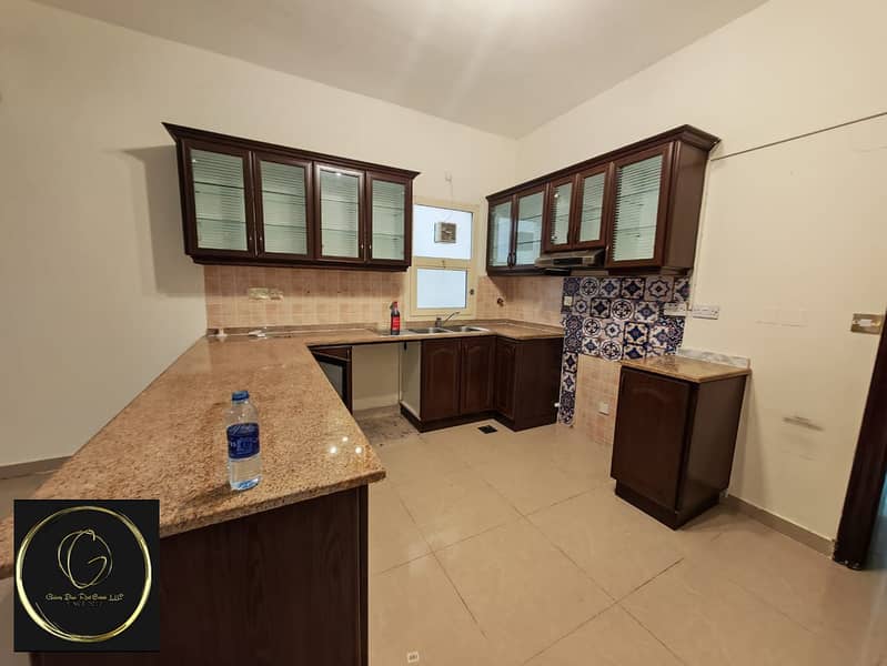 13 84456872-7634-4c4d-8dc6-cac92eba744a. jpg