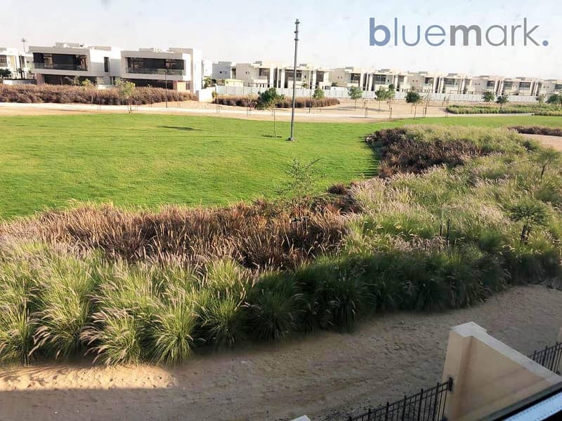 2 V-2-Damac-hills-villa-golf-view. jpg