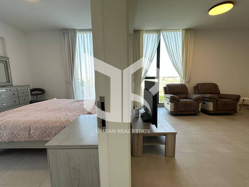 2 f459de3d-3ffc-46aa-b1f7-611f2c617cae. jpg