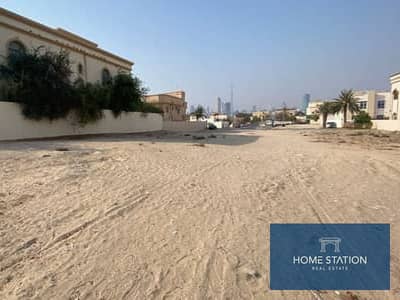 Plot for Sale in Umm Suqeim, Dubai - 225378711-400x300. jpeg