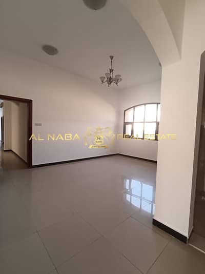 فیلا 4 غرف نوم للايجار في فلج هزاع، العین - WhatsApp Image 2025-06-24 at 6.30. 32 PM (1). jpeg