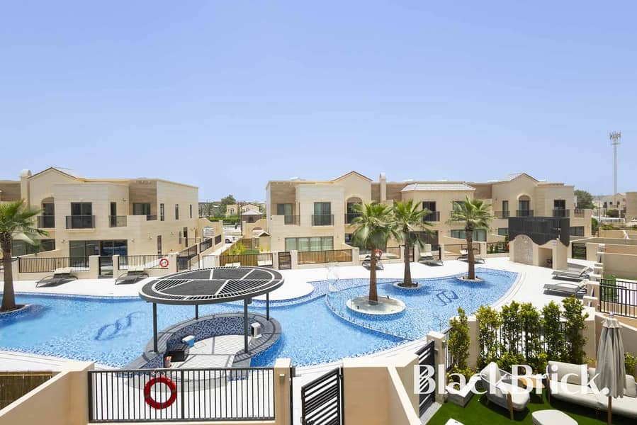 Direct Pool Unit | Sun set Facing Garden Direct Pool Unit | Sun set Facing Garden