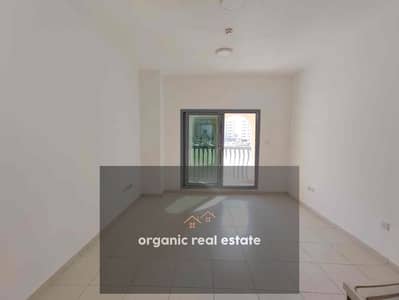 Studio for Rent in Al Majaz, Sharjah - a8243a88-4491-4c23-9793-3869651a3a8b. jpg