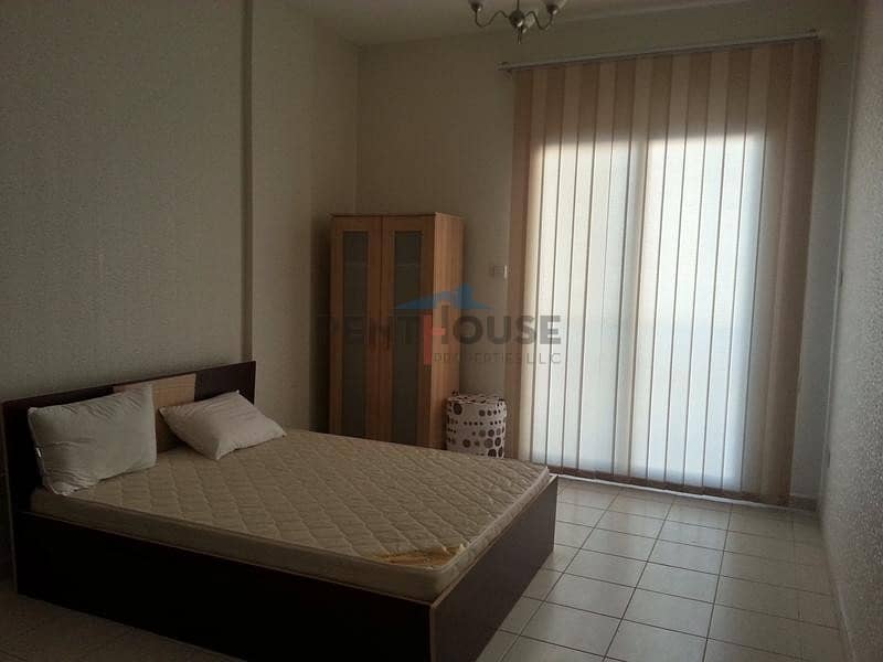 Spacious 1 Bed In A Family Building Spain Cluster