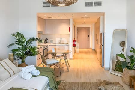 Studio for Sale in Yas Island, Abu Dhabi - Canal View | Vacant | Fully Furnish | Cozy Unit