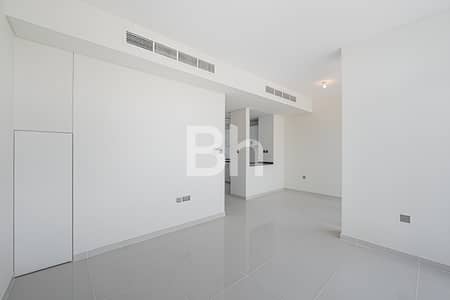 3 Bedroom Townhouse for Sale in DAMAC Hills 2 (Akoya by DAMAC), Dubai - Tenanted | Well-Maintained | RR-M Layout