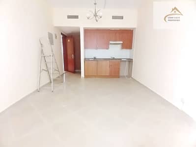 Studio for Rent in Al Khan, Sharjah - 1000016091. jpg