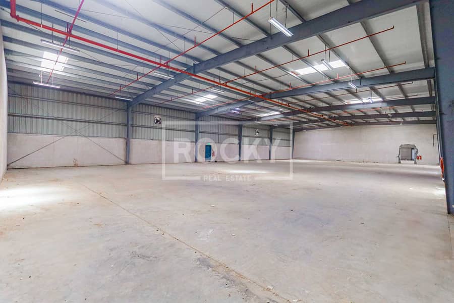 Склад в Аль Куз,Аль Квоз Индастриал Эриа,Аль-Кузайс Индастриал Ариа 3, 4800000 AED - 12026868 Склад в Аль Куз,Аль Квоз Индастриал Эриа,Аль-Кузайс Индастриал Ариа 3, 4800000 AED - 12026868