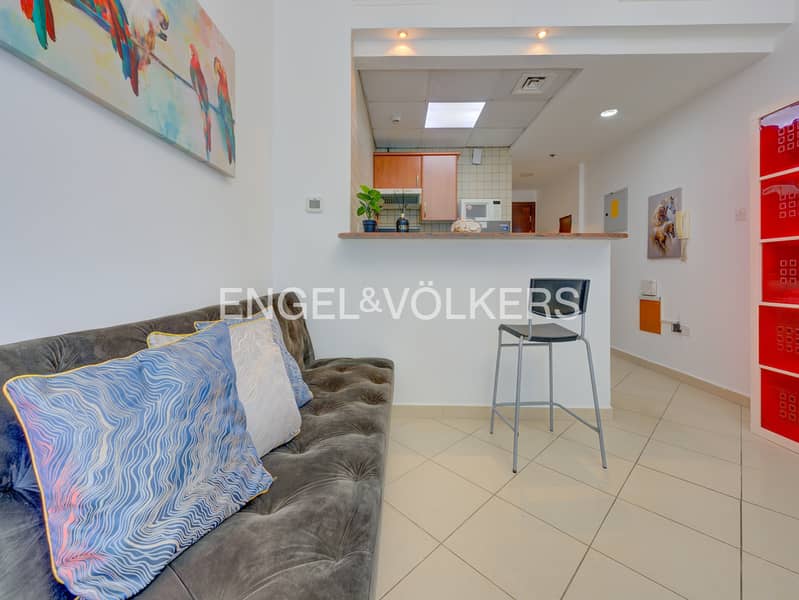 Near Metro | Chiller Free | Ready to Move in Near Metro | Chiller Free | Ready to Move in