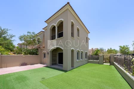 3 Bedroom Villa for Sale in Serena, Dubai - END UNIT |VACANT  HUGE PLOT| NEXT TO POOL
