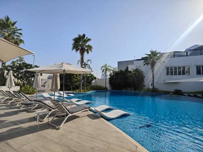 فلیٹ 1 غرفة نوم للايجار في أبراج بحيرات الجميرا، دبي - LUXURY_RESORT_I_SEMI-FURNISHED_I_VACANT-0. jpg