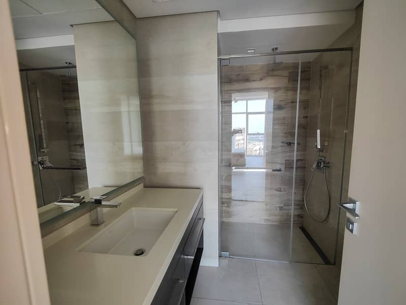 12 LUXURY_RESORT_I_SEMI-FURNISHED_I_VACANT-7. jpg
