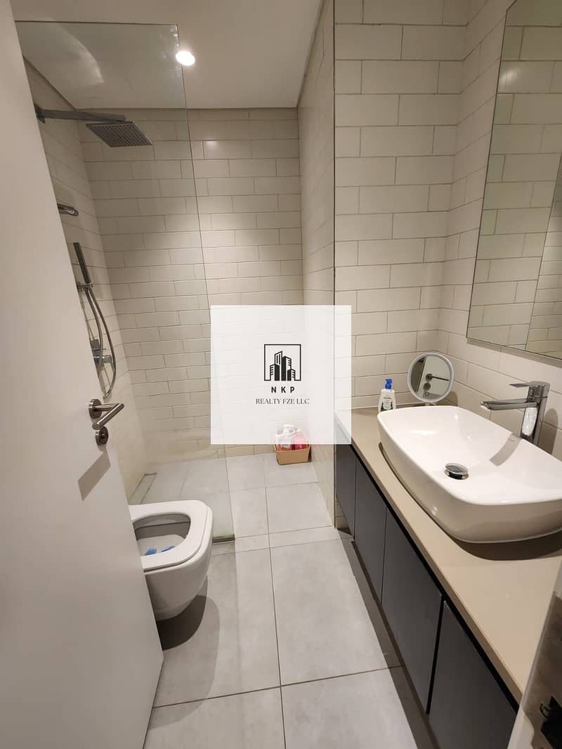 5 c3b324e1-cfcb-4476-b90f-1080feb42dbd. jpeg