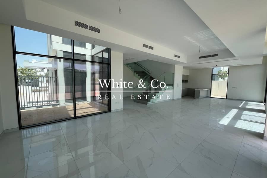 Large Villa | Park Facing | 5-Beds Type B