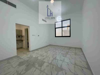 استوديو  للايجار في مدينة الرياض، أبوظبي - 1000121818. jpg