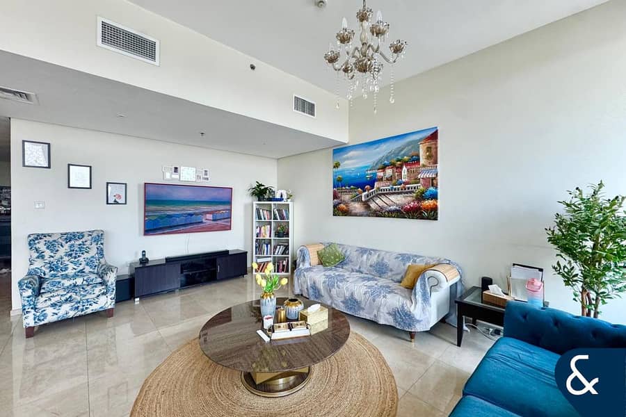 2 Bedroom | Large Layout | Walk to Metro 2 Bedroom | Large Layout | Walk to Metro