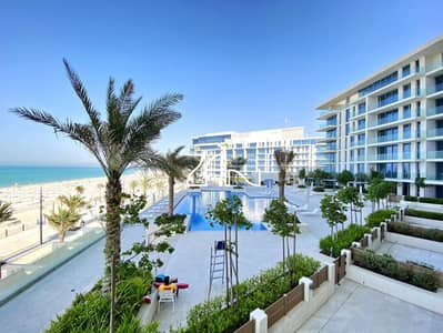 1 Bedroom Apartment for Sale in Saadiyat Island, Abu Dhabi - Direct Beach Access Luxury 1BR Loft Sea View
