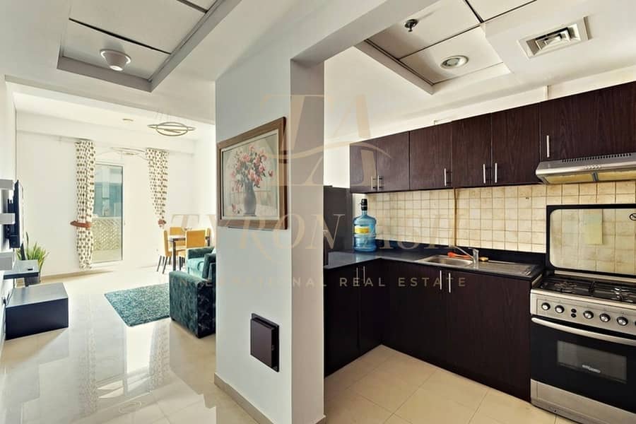 Fully Furnished | Scenic Community View