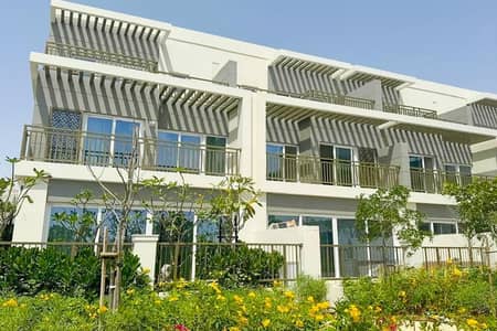 تاون هاوس 4 غرف نوم للبيع في (أكويا من داماك) داماك هيلز 2، دبي - تاون هاوس في كاميليا،(أكويا من داماك) داماك هيلز 2 4 غرف 2349999 درهم - 12031071